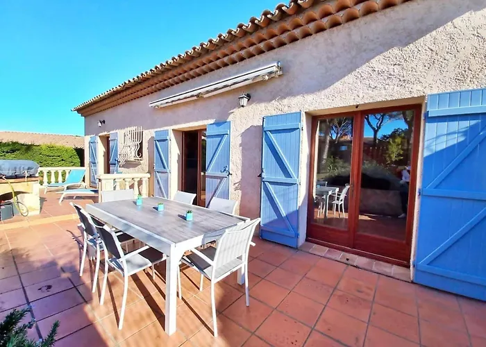Family House - Quiet - Common Pool -